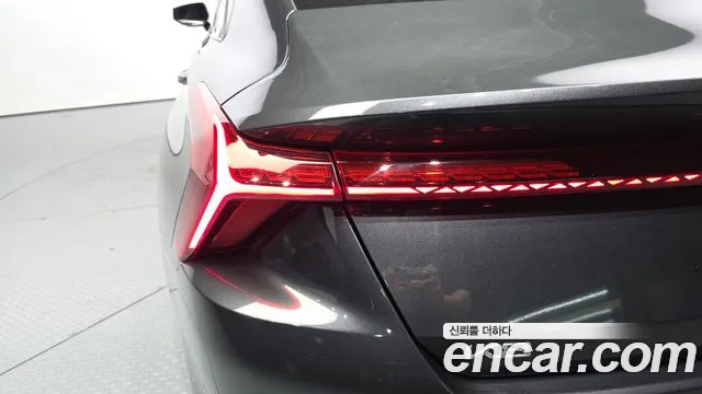 Kia K8 K8 Hybrid — Фото автомобиля 7