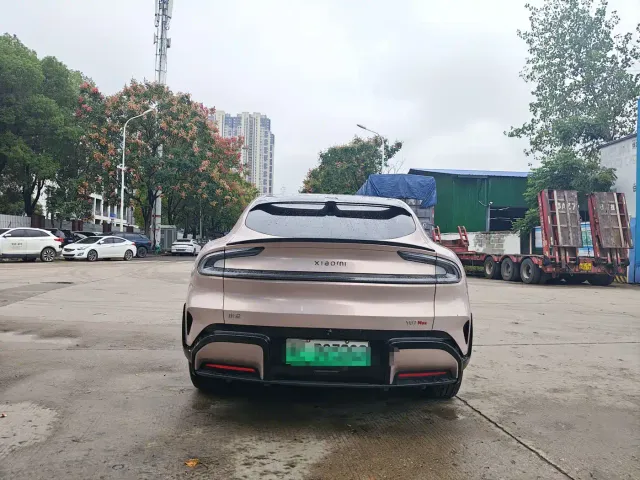 Xiaomi YU7 — Фото автомобиля 12