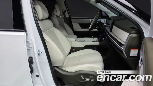 Hyundai Santa Fe — Фото автомобиля 16