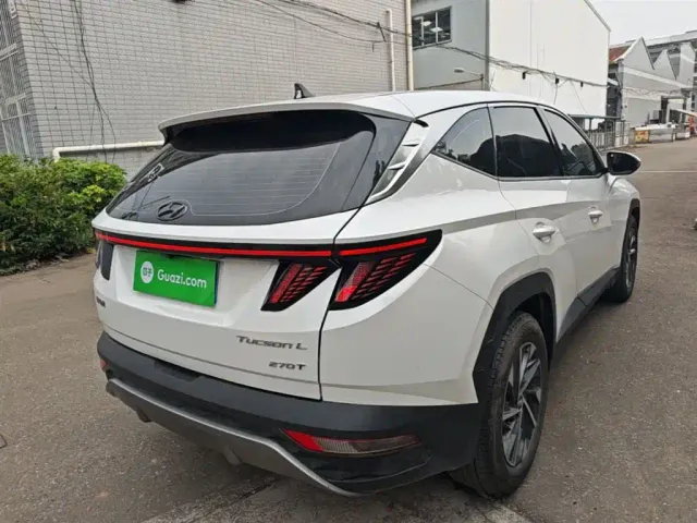 Hyundai Tucson — Фото автомобиля 6