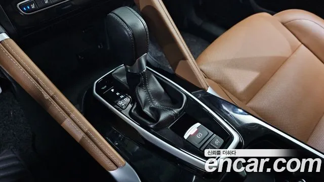 Renault-KoreaSamsung QM6 Новый QM6 2.0 LPe RE Signature 2WD — Фото автомобиля 7