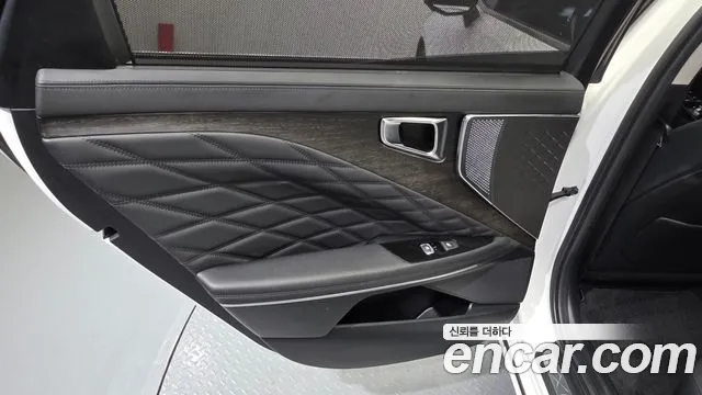 Kia K8 Signature — Фото автомобиля 25