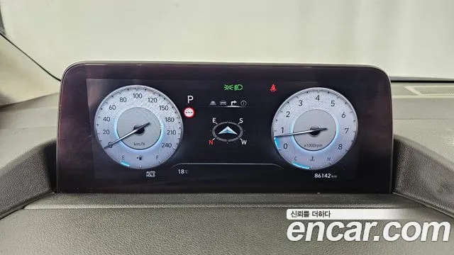 Hyundai Staria — Фото автомобиля 11
