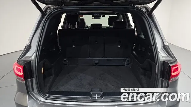 Mercedes-Benz GLB-Class — Фото автомобиля 18