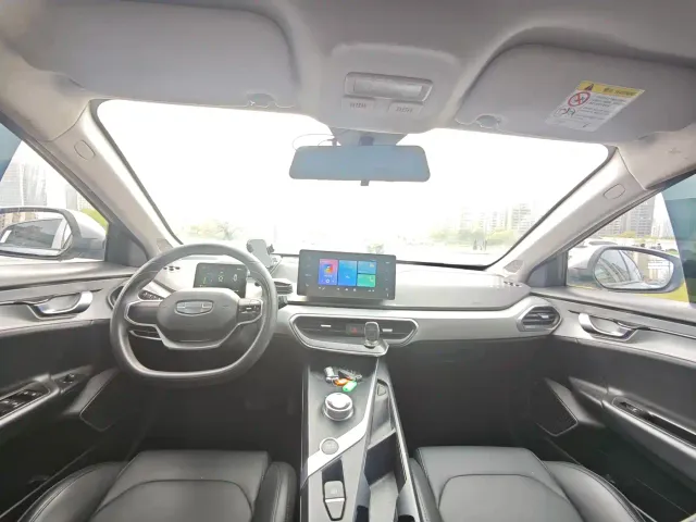 Geely Geometry A — Фото автомобиля 7