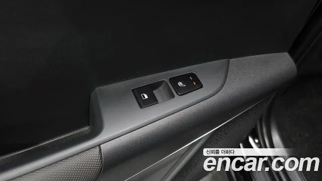 Kia Niro The All New — Фото автомобиля 19