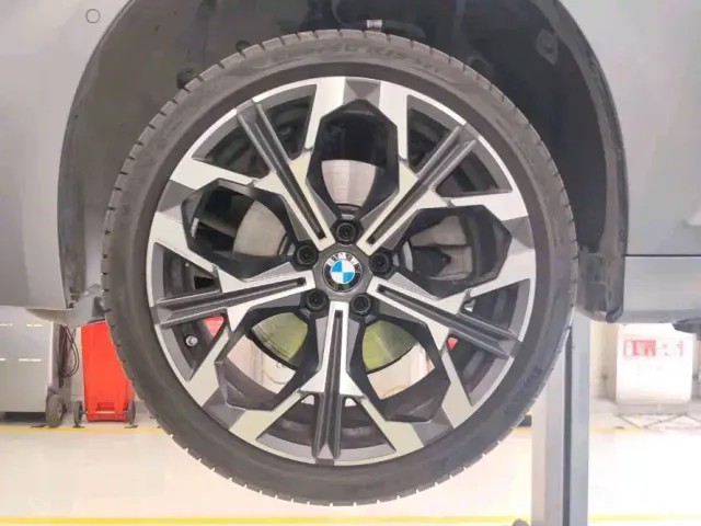 BMW 3 Series — Фото автомобиля 8