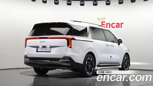 Kia Carnival 4th Gen — Фото автомобиля 2