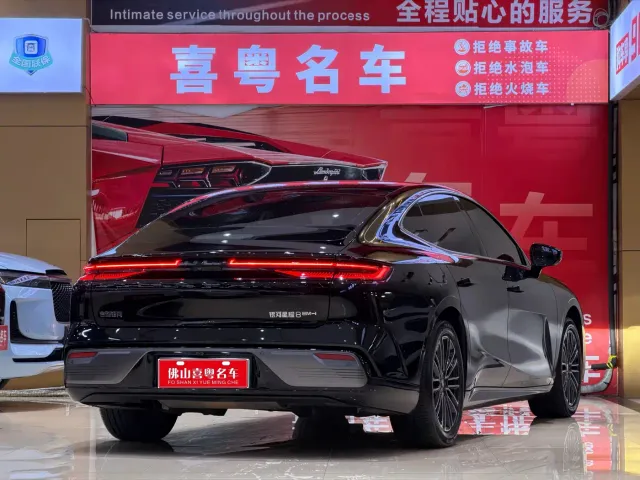 Geely Galaxy Xingyao 8 — Фото автомобиля 2