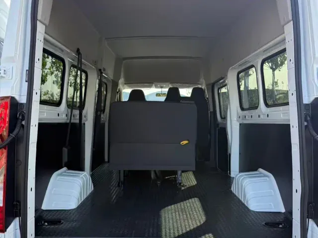 JMC E-Fushun — Фото автомобиля 11