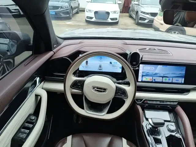 Geely Xingyue L — Фото автомобиля 6