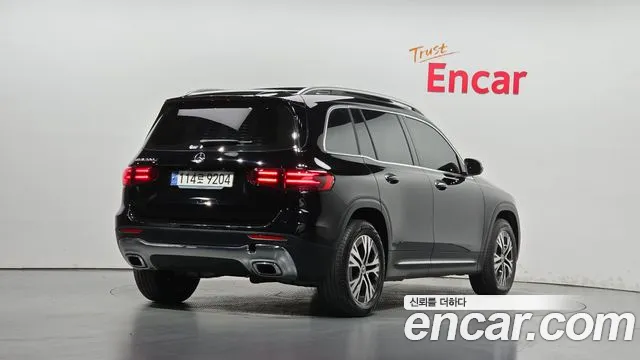 Mercedes-Benz GLB-Class — Фото автомобиля 2