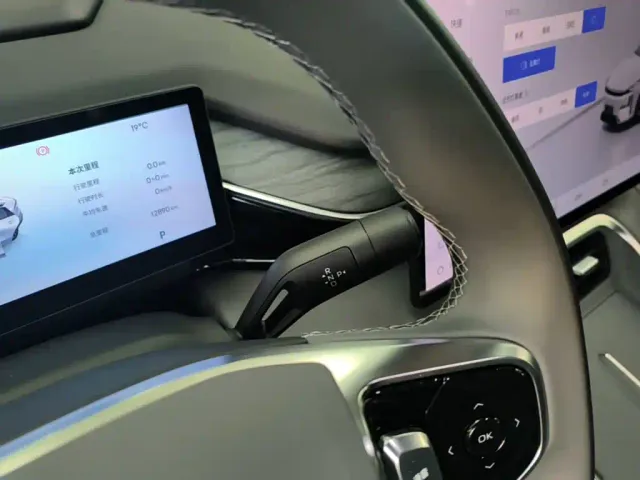 Geely Galaxy L6 — Фото автомобиля 13