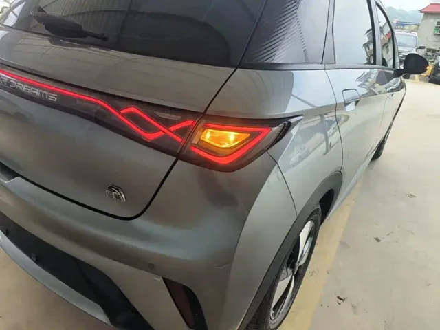 BYD Dolphin — Фото автомобиля 7