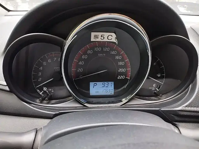 Toyota Vios — Фото автомобиля 15