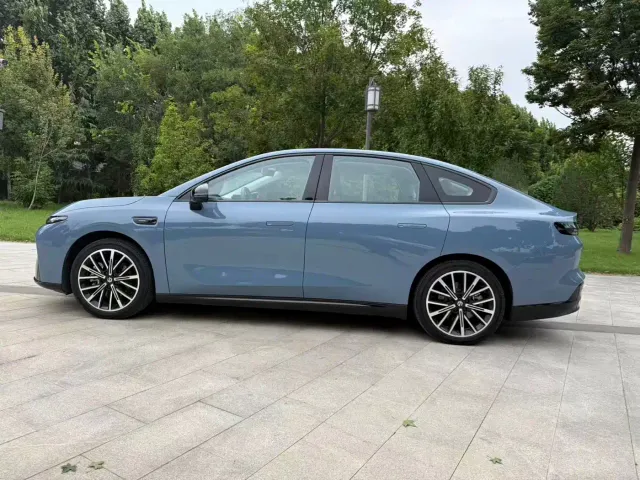 Leapmotor B01 — Фото автомобиля 5
