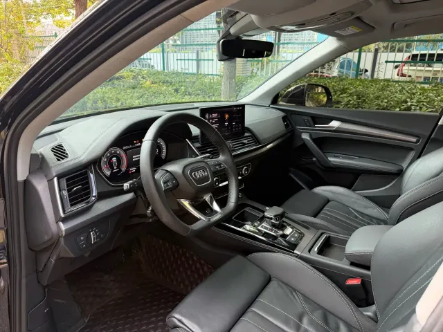 Audi Q5L — Фото автомобиля 6