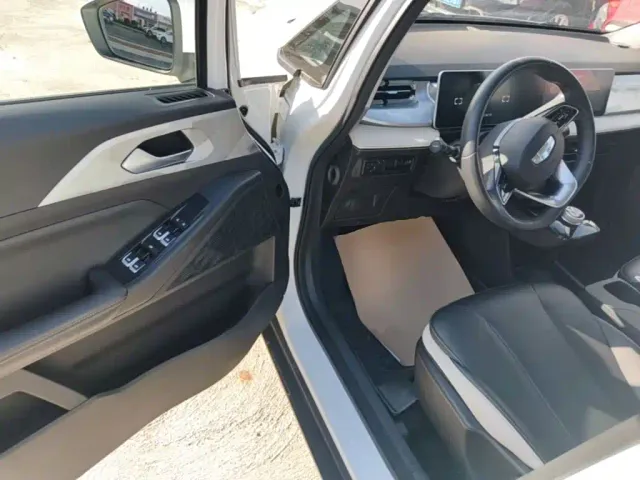 Geely Geometry E Firefly — Фото автомобиля 15