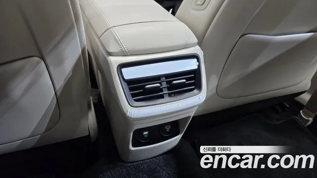 Kia K8 (New) Hybrid — Фото автомобиля 29