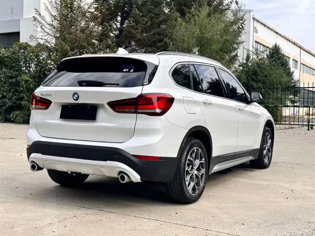 BMW X1 — Фото автомобиля 5