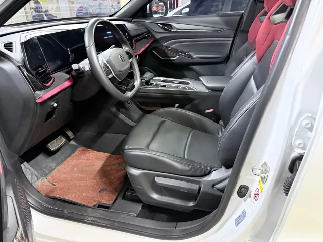 Changan X5 Plus — Фото автомобиля 8