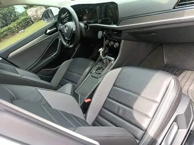 Volkswagen Sagitar — Фото автомобиля 7
