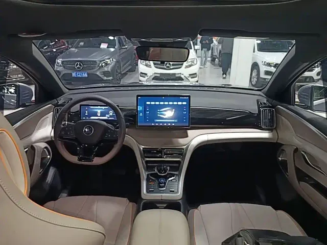 BYD Song Pro — Фото автомобиля 9