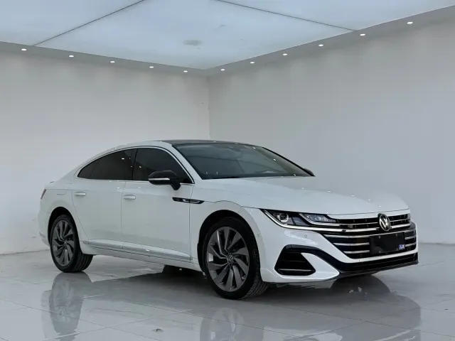 Volkswagen CC — Фото автомобиля 3