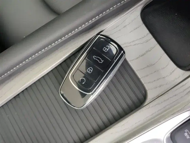 Chery Arrizo 8 — Фото автомобиля 8