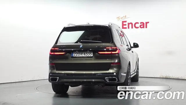BMW X7 G07 — Фото автомобиля 4