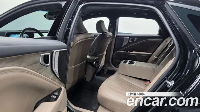 Kia K8 2.5 Бензин 2WD — Фото автомобиля 12