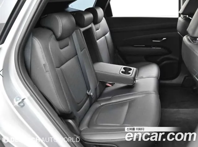 Hyundai Tucson Новый Tucson (NX4) Бензин 1.6 турбо 2WD — Фото автомобиля 12