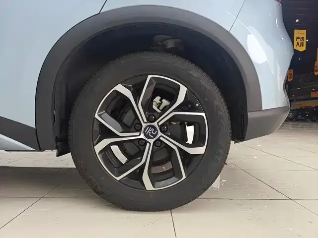 BYD Yuan PLUS — Фото автомобиля 16