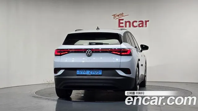 Volkswagen ID.4 — Фото автомобиля 3