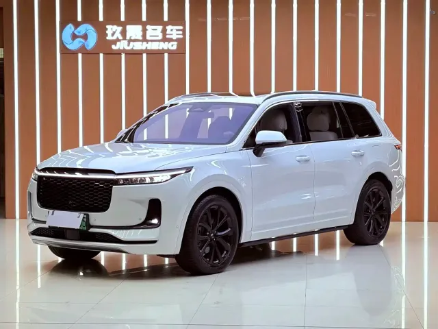 Фотография автомобиля — Li Auto ONE