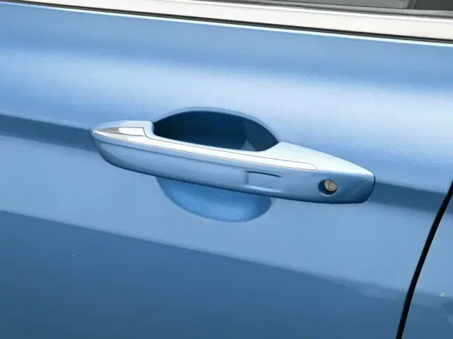 Geely Emgrand S — Фото автомобиля 18