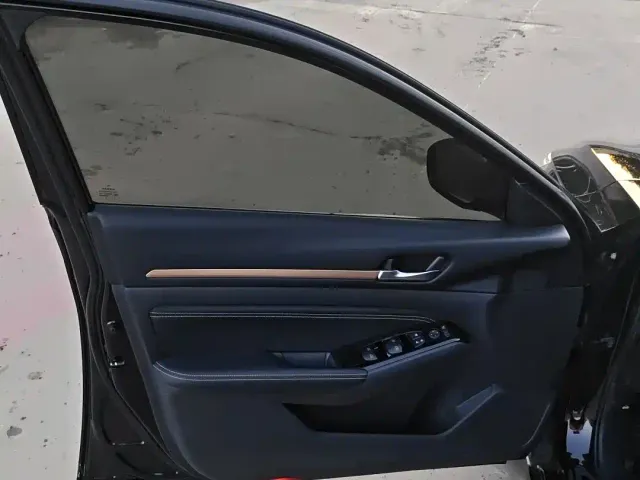 Nissan Teana — Фото автомобиля 6