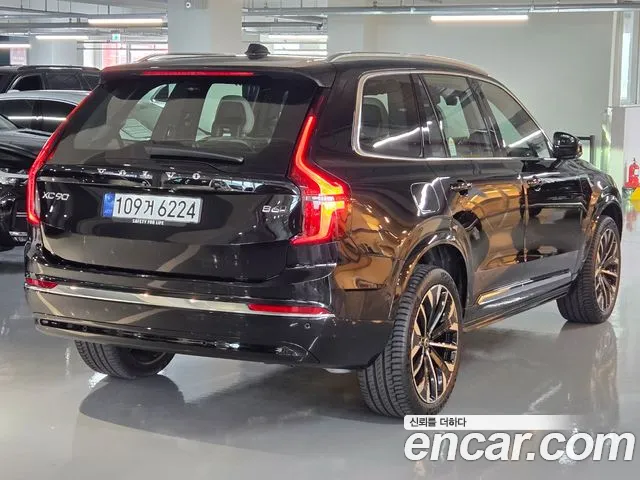 Volvo XC90 Generation 2 — Фото автомобиля 2