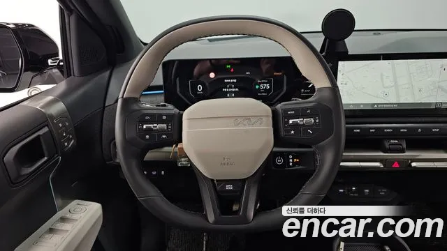 Kia EV3 Long Range 2WD — Фото автомобиля 13
