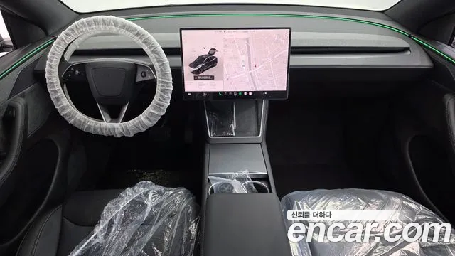 Tesla Model Y — Фото автомобиля 10
