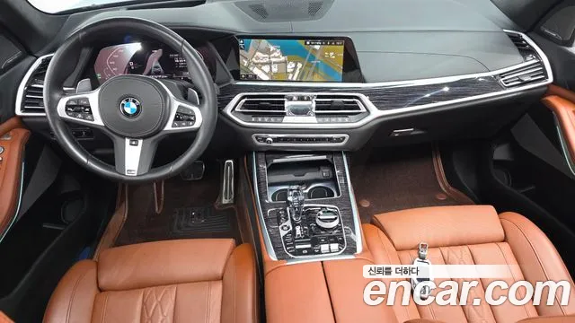 BMW X7 — Фото автомобиля 7