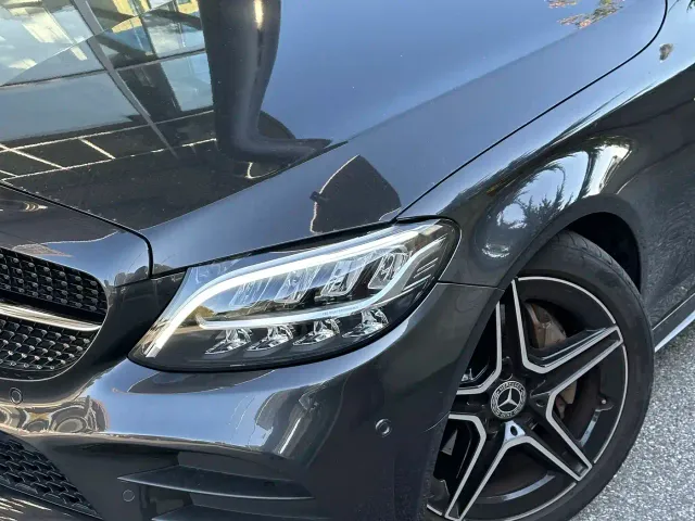 Mercedes-Benz C-Class — Фото автомобиля 12