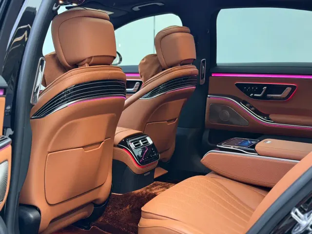 Mercedes-Benz S-Class — Фото автомобиля 7