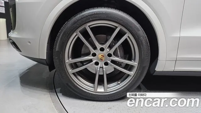 Porsche Cayenne PO536 — Фото автомобиля 5