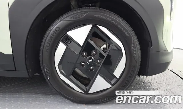 Kia EV3 — Фото автомобиля 6