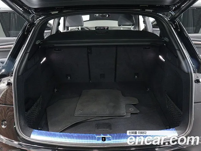 Audi Q5 40 TDI quattro Premium — Фото автомобиля 5