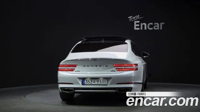 Genesis G80 Бензин 2.5 турбо AWD — Фото автомобиля 3