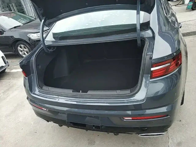 Geely Xingrui — Фото автомобиля 18