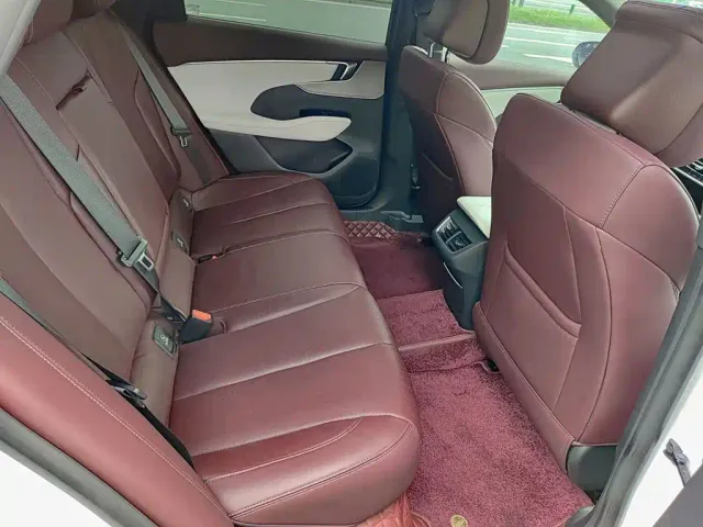 Buick LaCrosse 2024 28T Yuezun Edition — Фото автомобиля 11