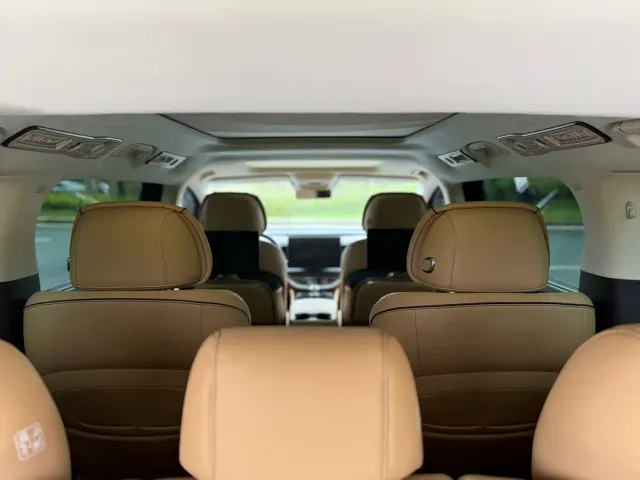 Denza Denza D9 2024 DM-i 980 AWD Flagship — Фото автомобиля 10